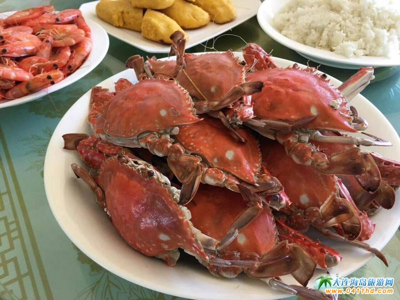 鳳鳴島海天酒店,鳳鳴島上當(dāng)前唯一的三星級高檔酒店賓館