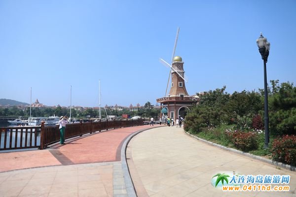 小平島圣汐灣國(guó)際游艇俱樂(lè)部