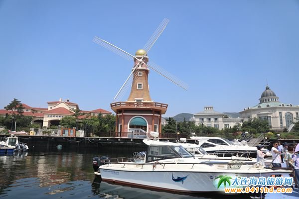 小平島圣汐灣國(guó)際游艇俱樂(lè)部